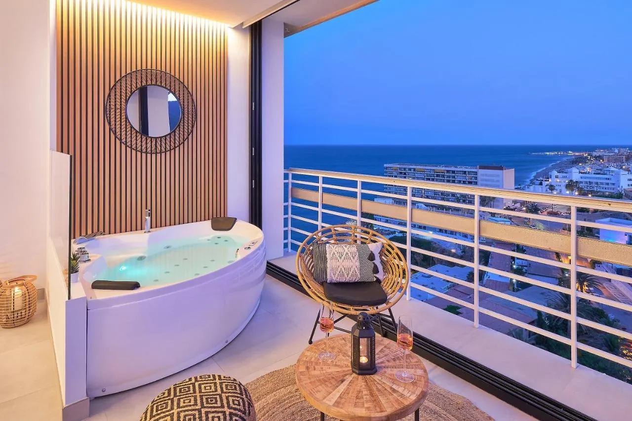 Pura Vida Luxury Apartment With Jacuzzi Torremolinos