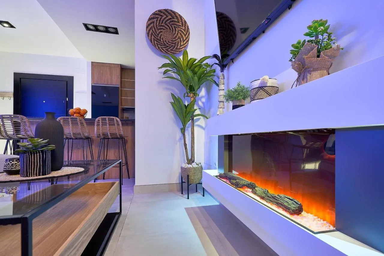 Pura Vida Luxury Apartment With Jacuzzi Torremolinos