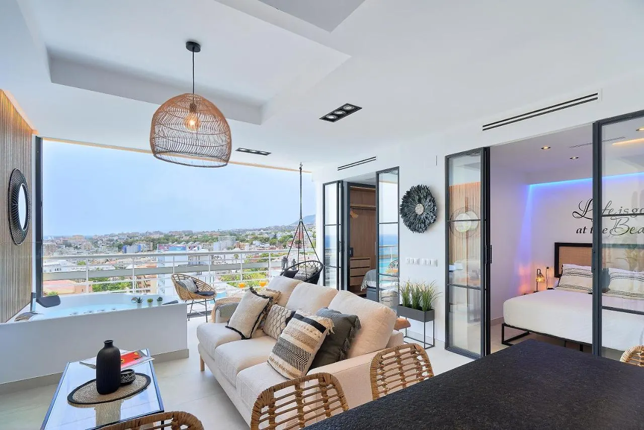 Pura Vida Luxury Apartment With Jacuzzi Torremolinos